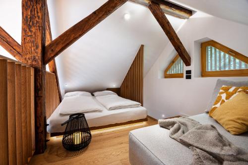 Postelja oz. postelje v sobi nastanitve Private beach house on Lake Bled