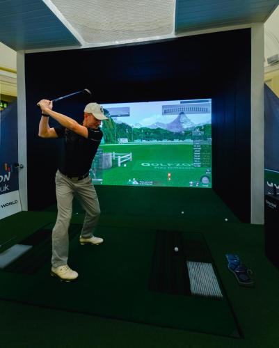 Golf v hotelu nebo okolí