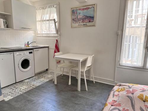 Φωτογραφία από το άλμπουμ του Bottéro, studio climatisé στη Νίκαια