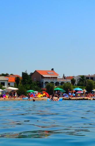 Beach apartment Rustique Roza Biograd - Premium location