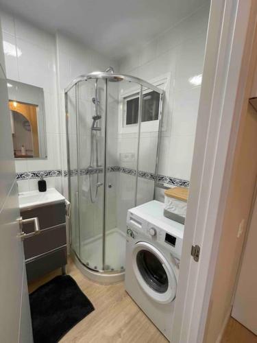 Estudio Boutique en Benalmádena, Recepción 24 horas, Piscinas