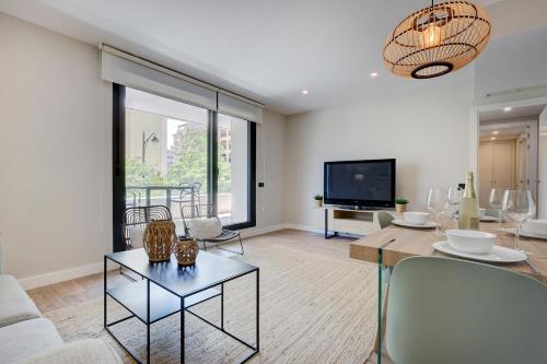 Stylish 2 Bedroom Apartment in Estepona Old Town