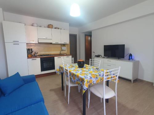 Gallery image of Nancy Casa vacanze in Nizza di Sicilia