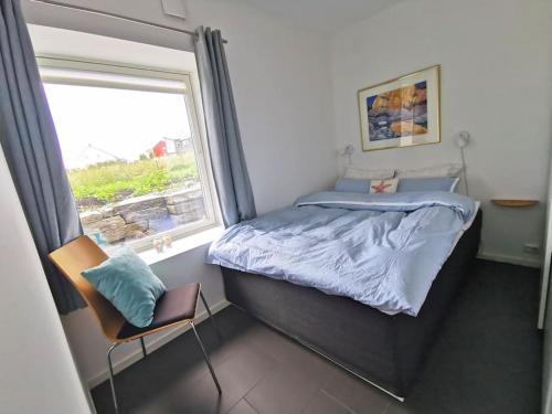 Postel nebo postele na pokoji v ubytování Beach front appartments in design eco-villa