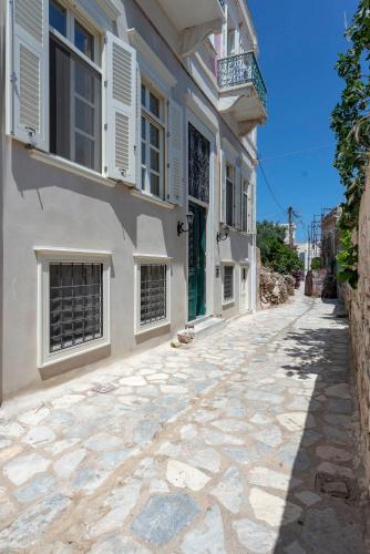 Villa Maria-Syros