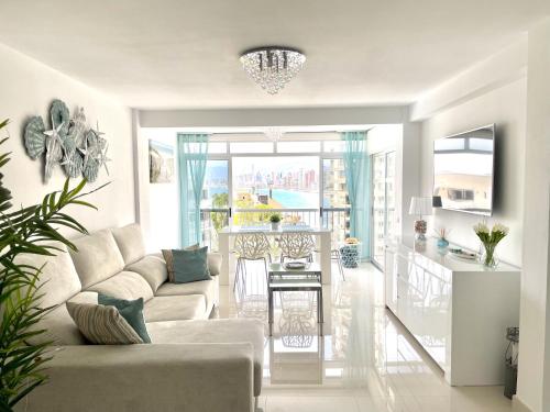 La Perla Benidorm Apartment seaview & pool Levante Beach