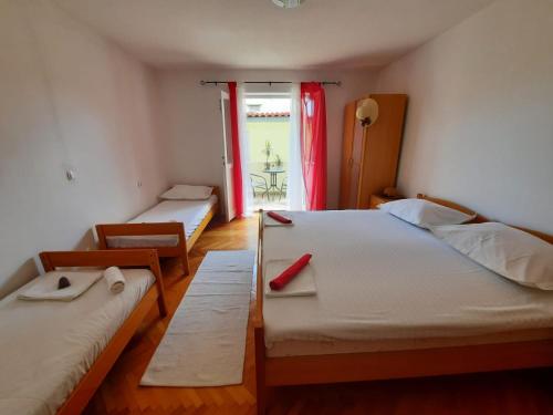 Apartments Centar Makarska Three Palms