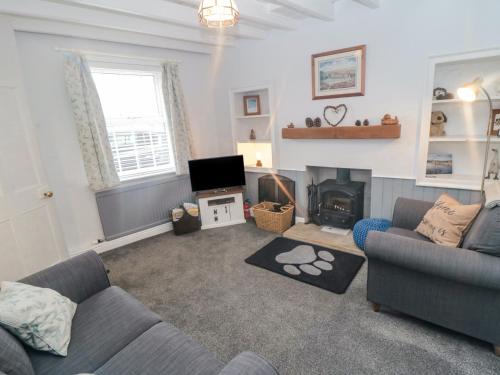 31 Outgang Road – Photos 3