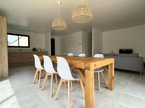 Photo de la galerie de l'établissement Maison 6 personnes au calme à proximité des plages, à Plurien