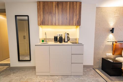 Dapur atau dapur kecil di BD SUITES