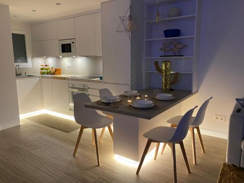 Modern new apartment, Perfect for golf and digital nomads , sea view and parking photo 8