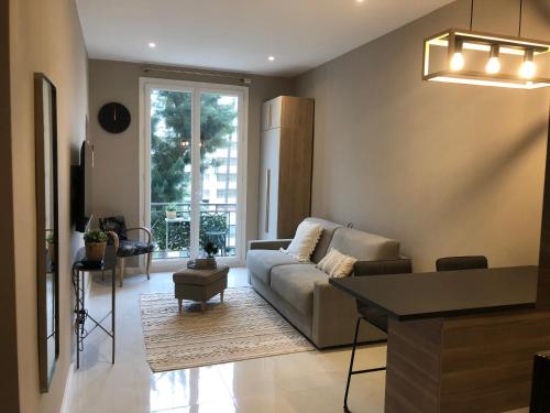 Boulevard de la croisette PALAIS MIRAMAR