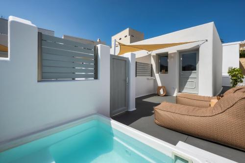 Πισίνα στο ή κοντά στο Hill Suites
