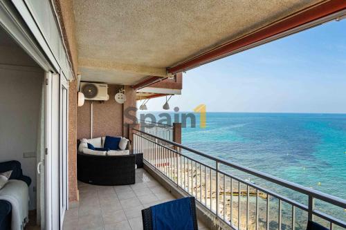Torrevieja Los locos Beach Luz de mar, Apartment with sea views