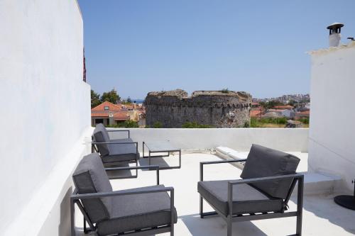 Kastron Views