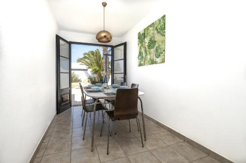 Villa Dulce Vista Costa Papagayo with Large Heated Private Pool & Air conditioning