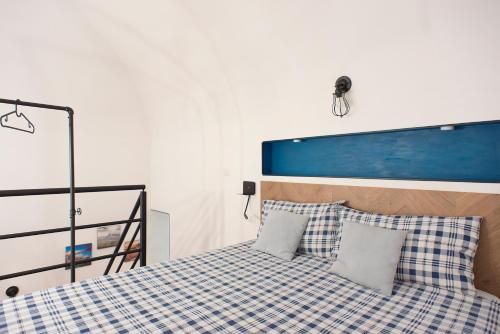 Madaleni Home Plebiscito