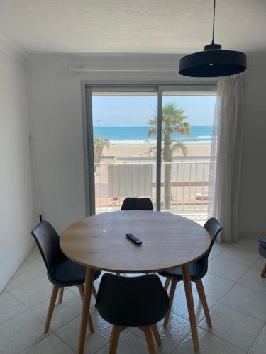 T2 Vue mer Canet plage