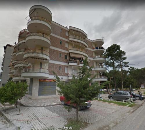Apartment Golem - Image 2