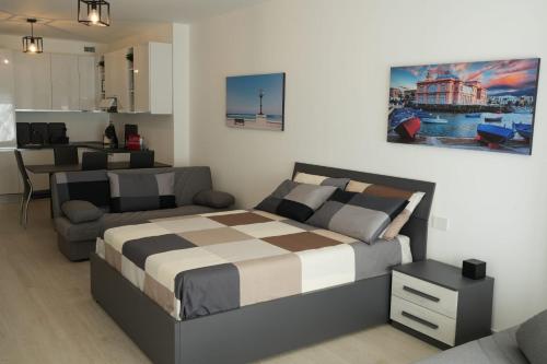 Foto HomeGA - City Center New Apartment 1