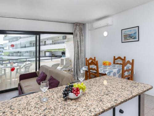 Apartment Riviera Park J 56 by Interhome