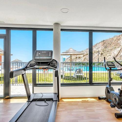Modern Apartment-Sea View