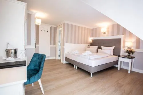 Hotel IV Jahreszeiten Kühlungsborn photo 3