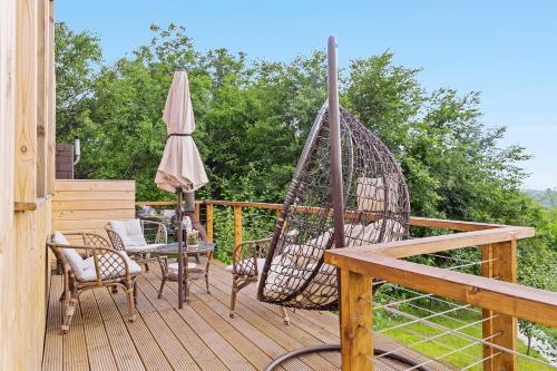 Balkón nebo terasa v ubytování Arta Chalet