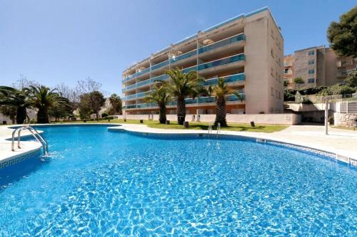 Peaceful apartment with Sea View and parking in Cap Salou