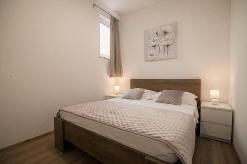Domus Apartments - Free Private Parking