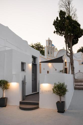 Saint George Cave House