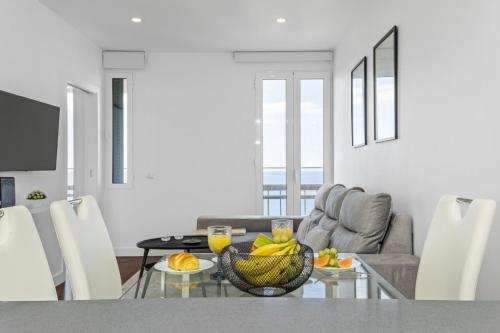 Lido Sunrise Apartment by Homie