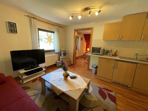Η κουζίνα ή μικρή κουζίνα στο Apartment Kleeblatt by Interhome