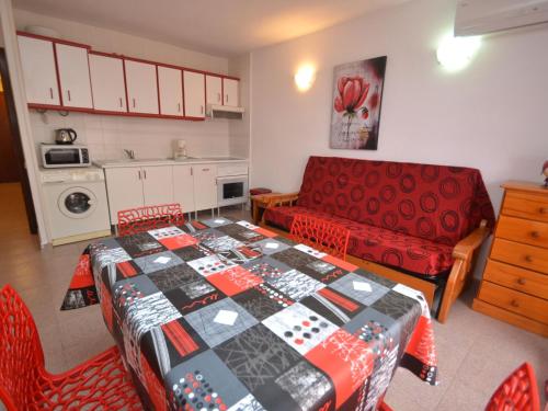 Apartment Mariposa-4 by Interhome