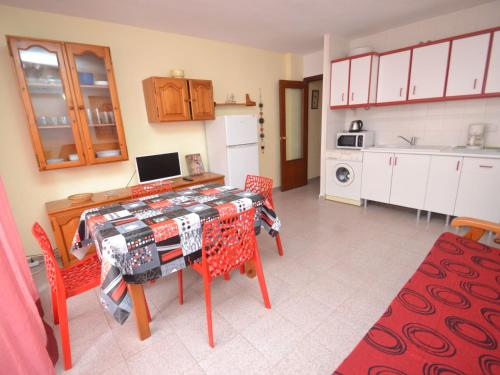 Apartment Mariposa-4 by Interhome