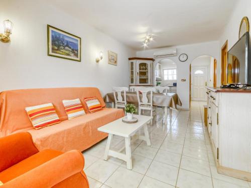 Apartment Clos des Franquets by Interhome