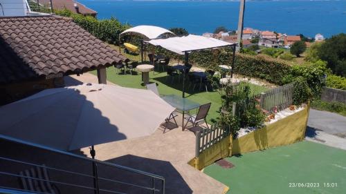 Výhled na bazén z ubytování Vilar Norte nebo okolí