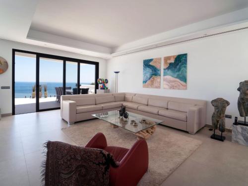 Holiday Home Luz by Interhome