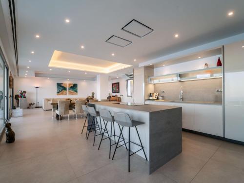 Holiday Home Luz by Interhome