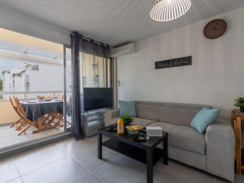 Apartment Los Amigos-14 by Interhome