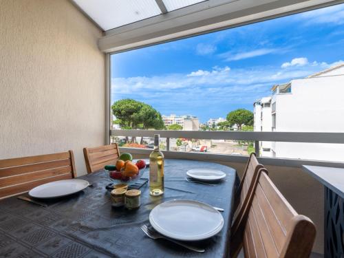 Apartment Los Amigos-14 by Interhome