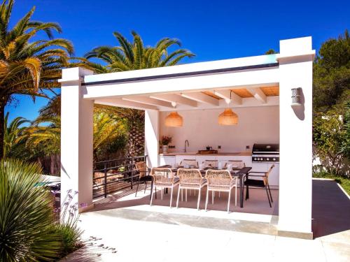 Villa Villa Almandrina by Interhome
