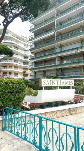 Croisette Palm Beach - Quiet Area - short walk to Beach & direct Bus to Palais