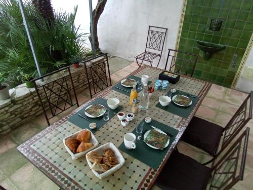 Makanan di atau berdekatan penginapan & sarapan