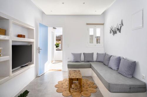 Hebe Parian Living - Naousa Apartments by Iris Hotel