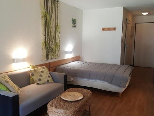 Studio à Brides-les-Bains, 4 pers, balcon, parking couvert, proche centre et thermes - FR-1-512-272