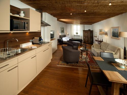 Kuchyňa alebo kuchynka v ubytovaní Goldgasse Apartments de Luxe