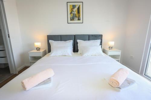 Stella Maris Hvar - Brand New Sea View Rooms with Balcony