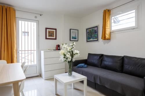 Photo de la galerie de l'établissement F2 Osakue, à Aubervilliers