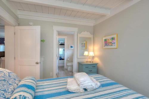 Ένα ή περισσότερα κρεβάτια σε δωμάτιο στο Hazel